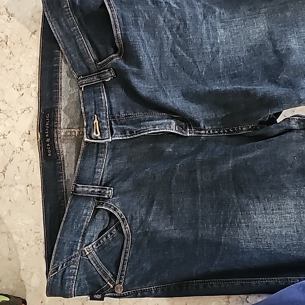 Rock & Republic size 16 denim crop pants